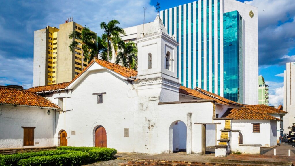 Cali-1024x576 Las 5 ciudades colombianas nominadas a los World Travel Awards 2025