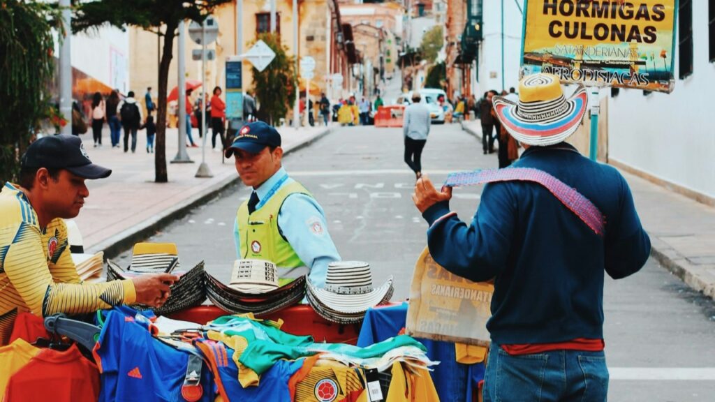 Vendedor ambulante en calles de Colombia