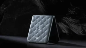 MOTOROLA RAZR SWAROVSKi