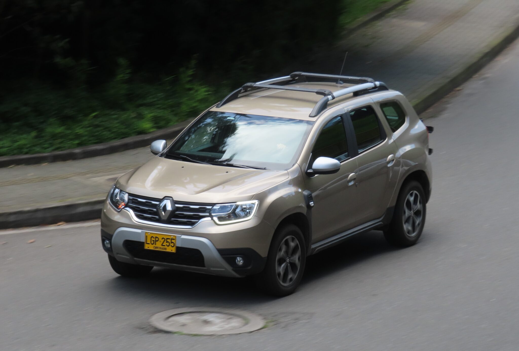 renault-reporte-20261021-2048x1385 Home