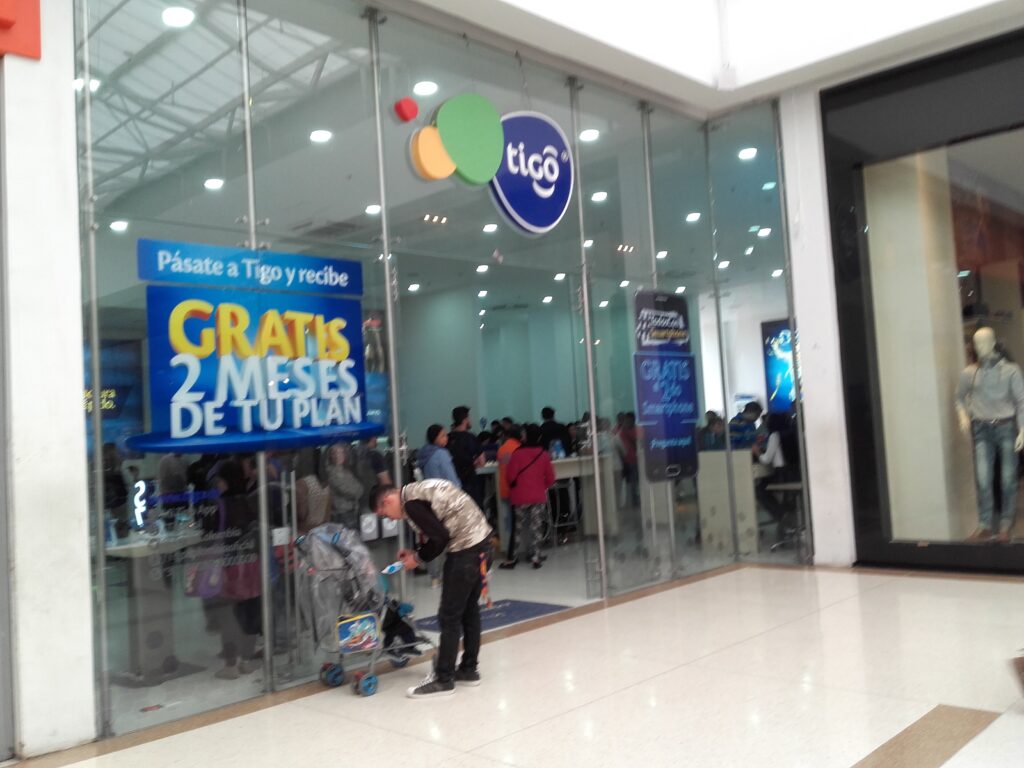 Sede de Tigo en Soacha en abril de 2017; fotografía de archivo