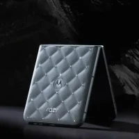 MOTOROLA RAZR SWAROVSKi