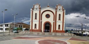 Iglesia de El Tambo, Cauca, en fotografía de archivo de 2014; referencia geográfica que no muestra el operativo